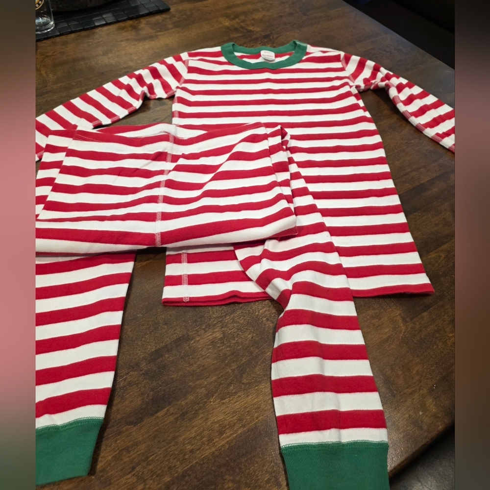 Hanna Andersson Red/White/Green Striped Pajama Set 14 - Picture 1 of 7